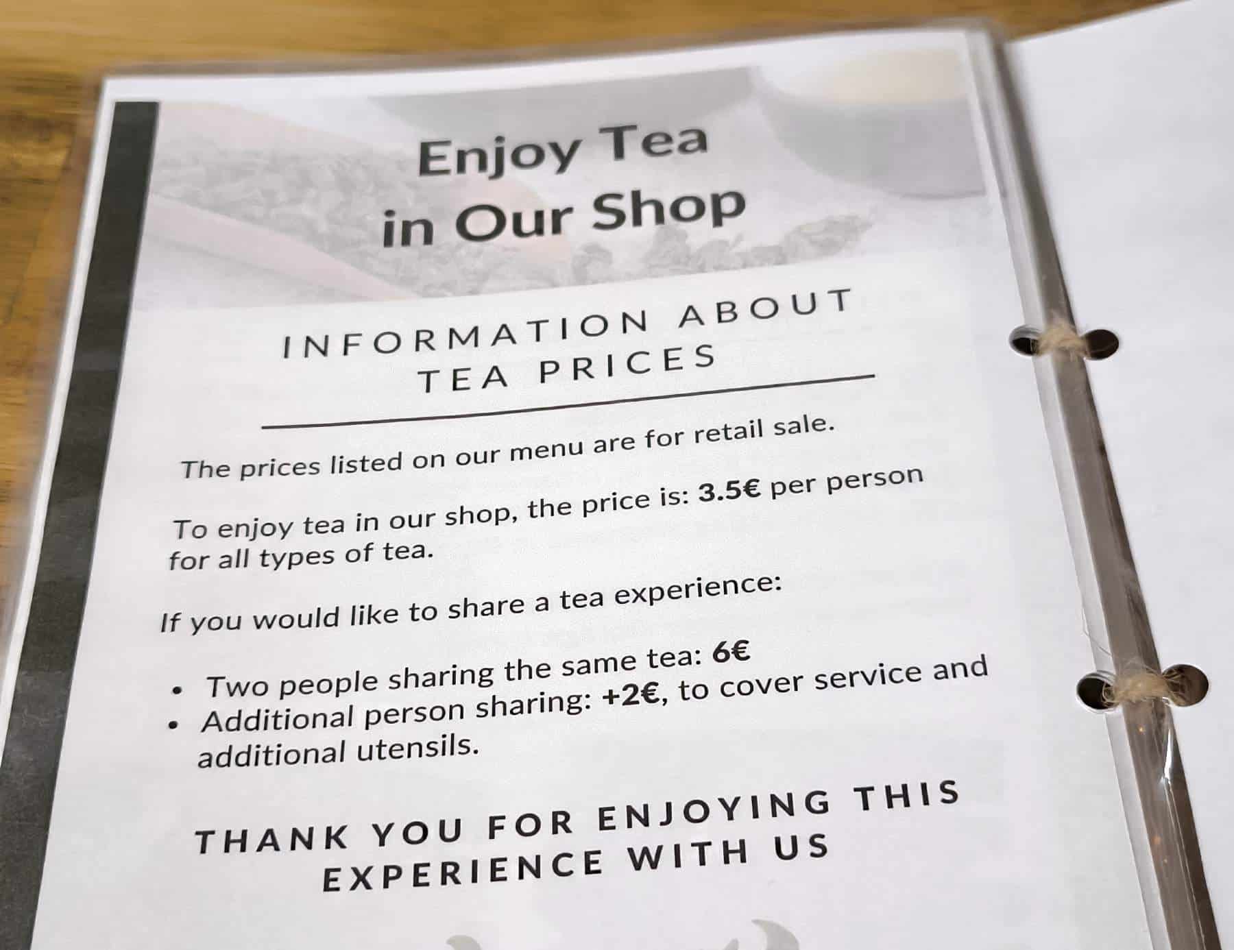 Menu z cennikiem herbaty w San Wei